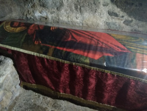 Le tombeau de St Bernabe
